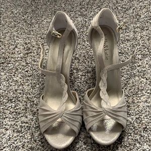 Size 7.5 dress sandals